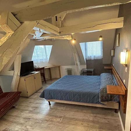 Chambres D'Hotes Du Colvert Forges-les-Eaux Kültér fotó