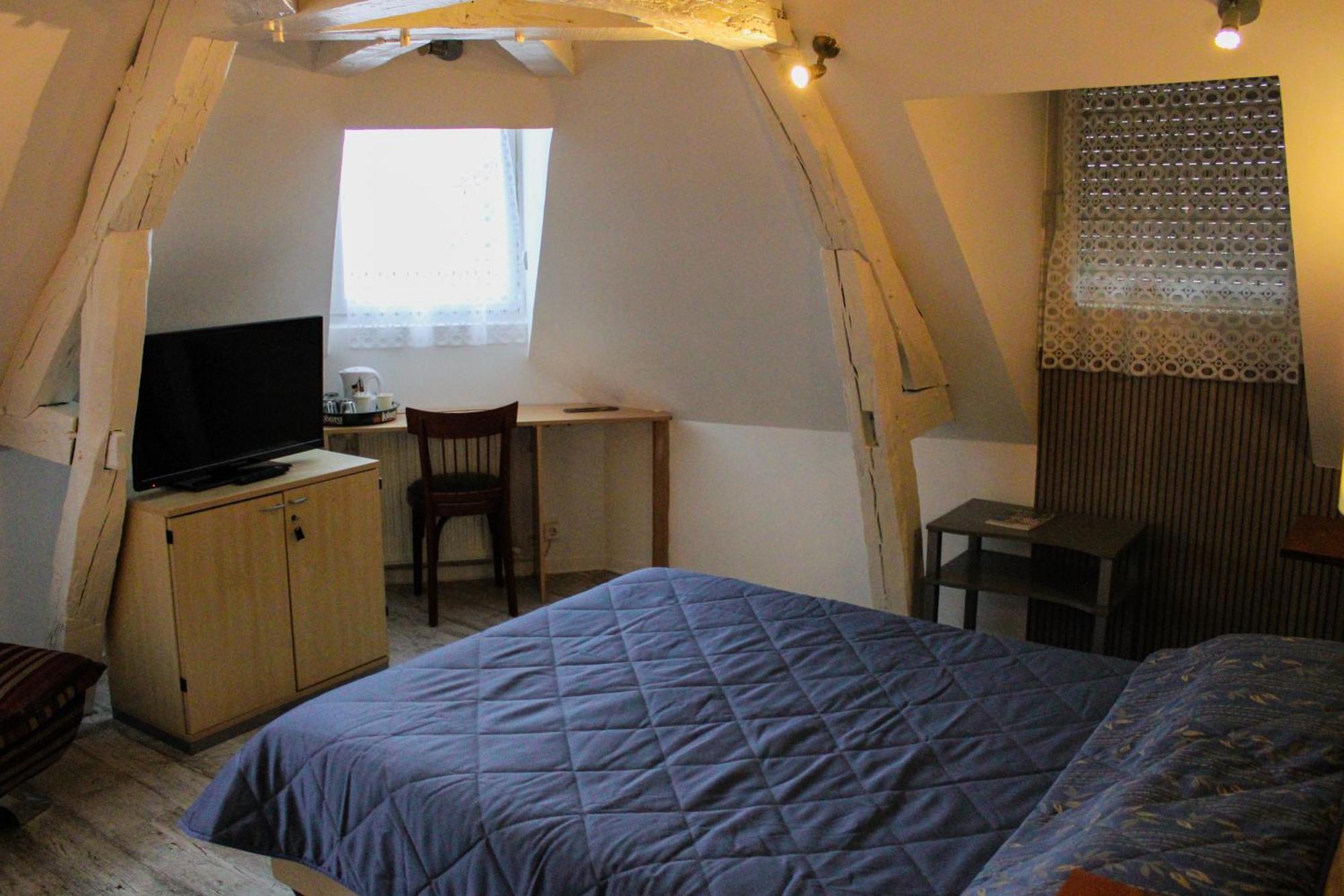 Chambres D'Hotes Du Colvert Forges-les-Eaux Kültér fotó
