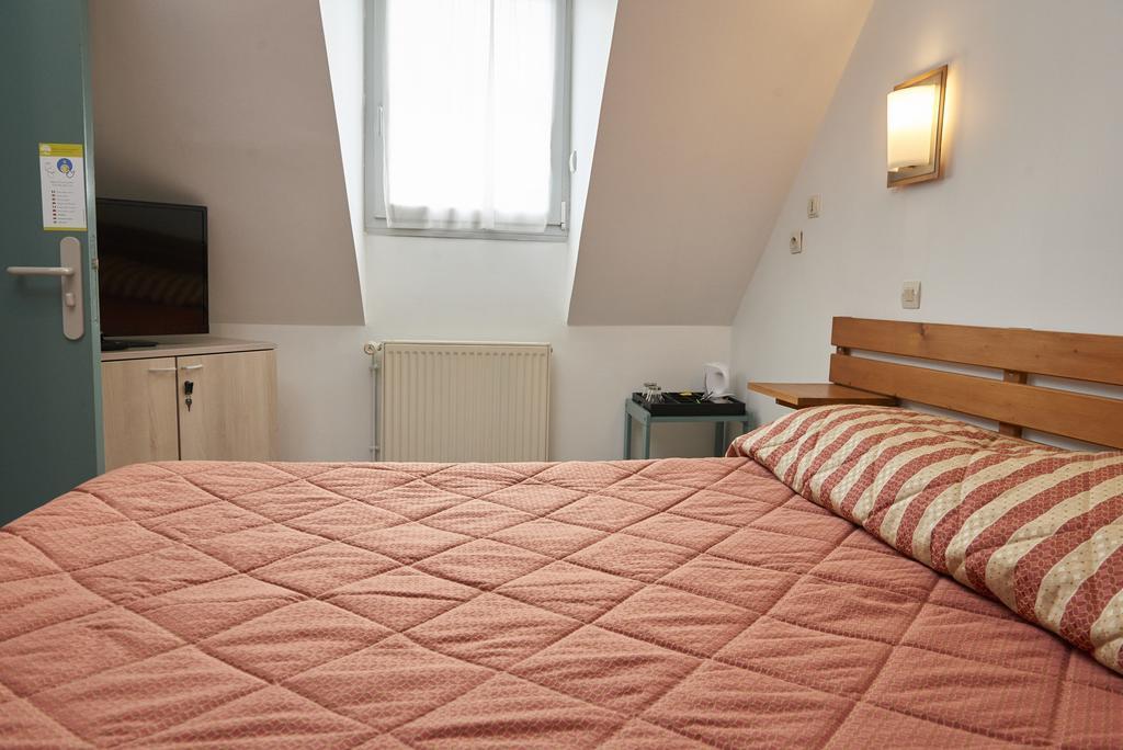 Chambres D'Hotes Du Colvert Forges-les-Eaux Kültér fotó